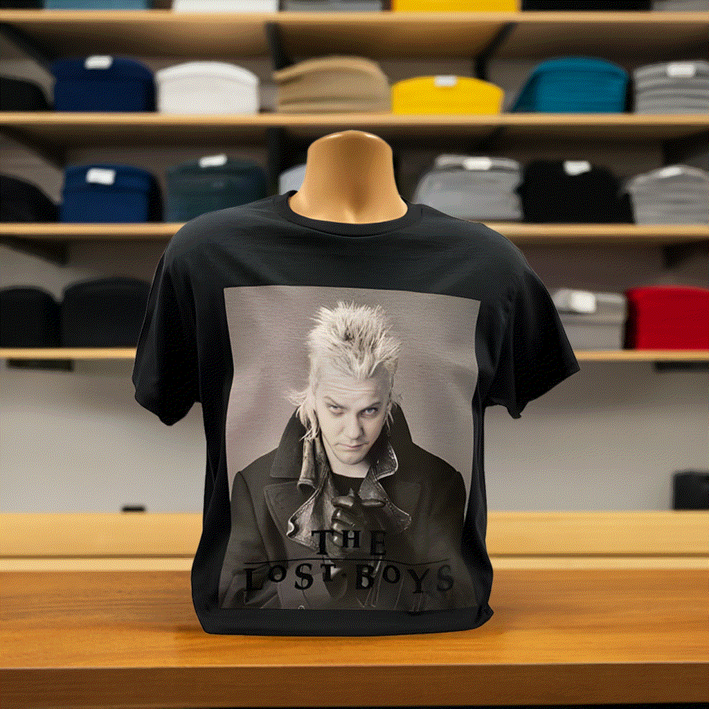 Officially licensed "The Lost Boys" t-shirt featuring Kiefer Sutherland as David, made from 100% cotton, medium size.