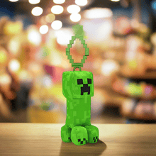 Load image into Gallery viewer, Minecraft 5 Inch Creeper Bag Hanger Plush with clip, featuring soft pixelated design.
