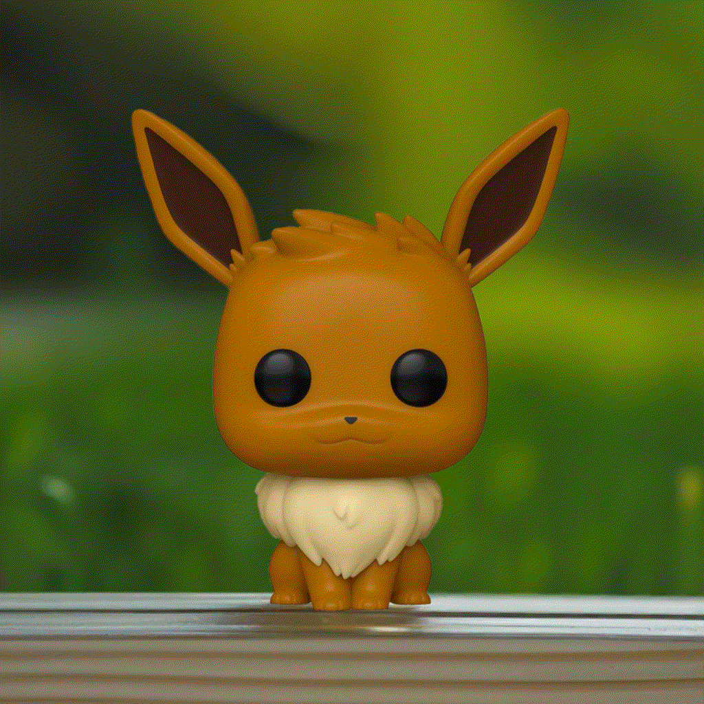 Eevee Pokemon POP! Vinyl Figure, detailed collectible with expressive eyes and fluffy fur.