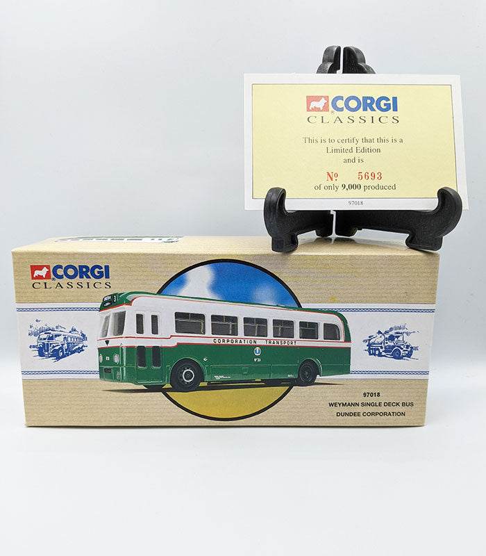 Corgi Weymann Single Deck Bus Dundee Corporation die-cast model with certificate.