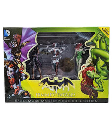 Batman Femmes Fatales Eaglemoss Masterpiece Collection with Bat Girl, Harley Quinn, Poison Ivy figures in box.